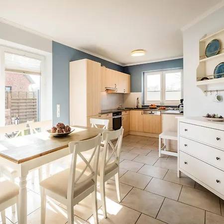 4 Apartament
